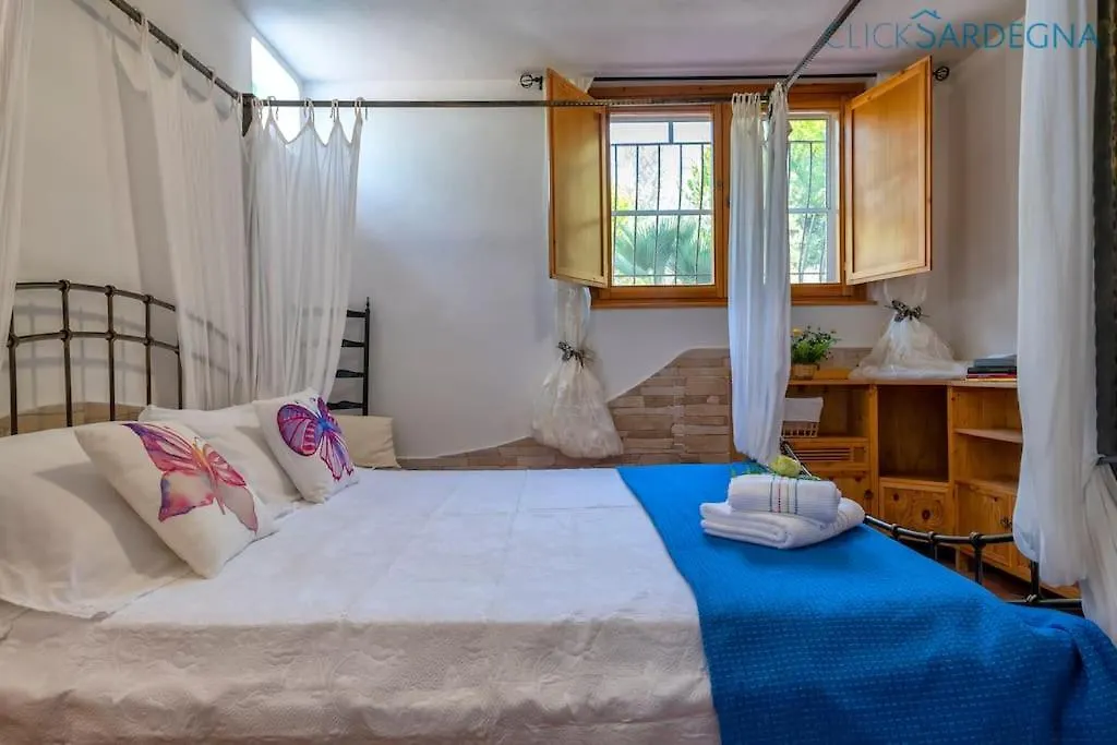 Clicksardegna Villa Angelica Con Piscina E Giardino Alghero 0*,  Italy